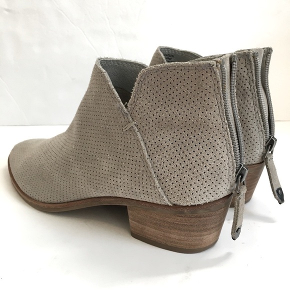 Dolce Vita Karsen Leather Bootie - Picture 9 of 15